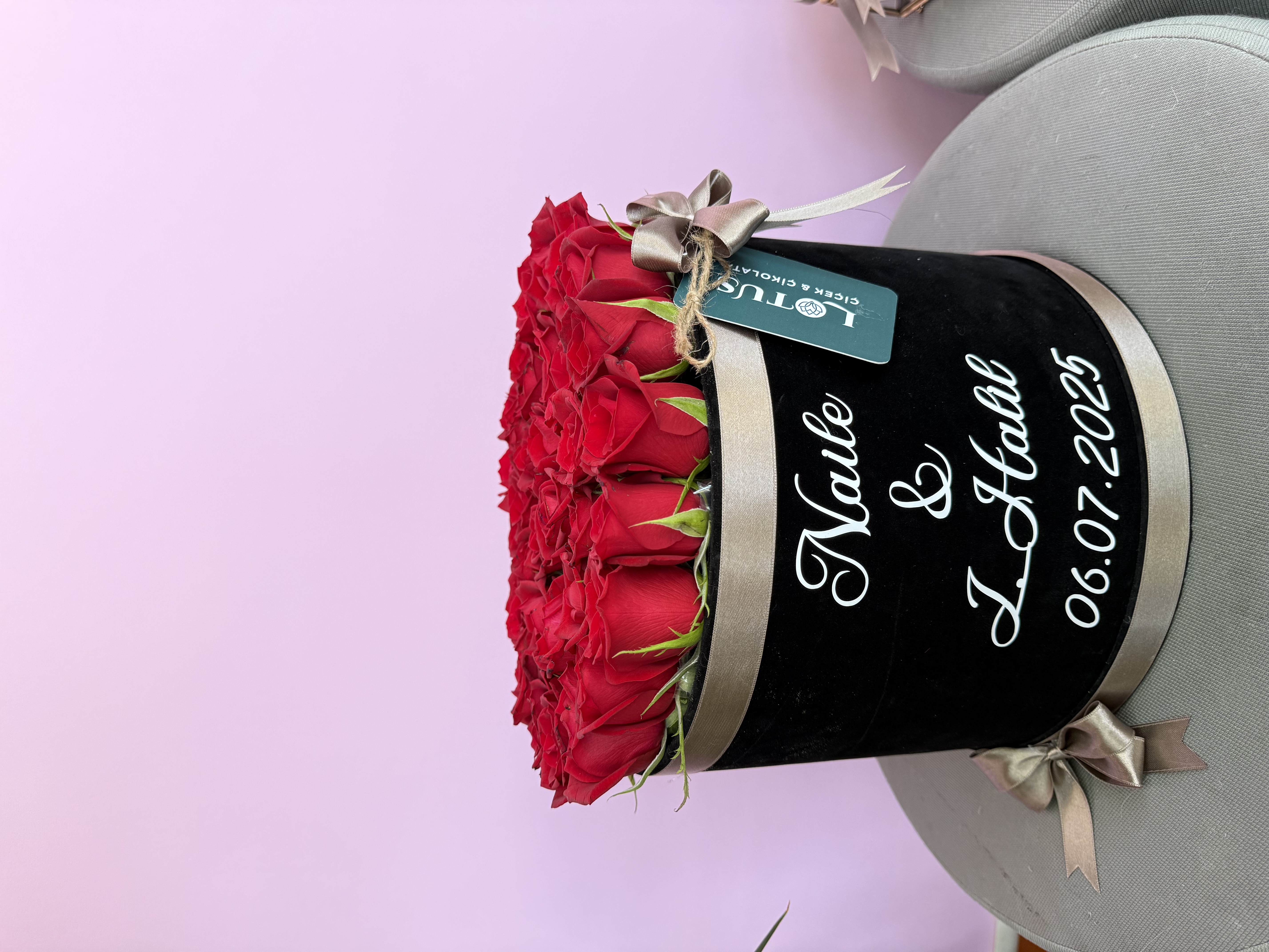 Kadife kutu gül  / cam sandık çikolata