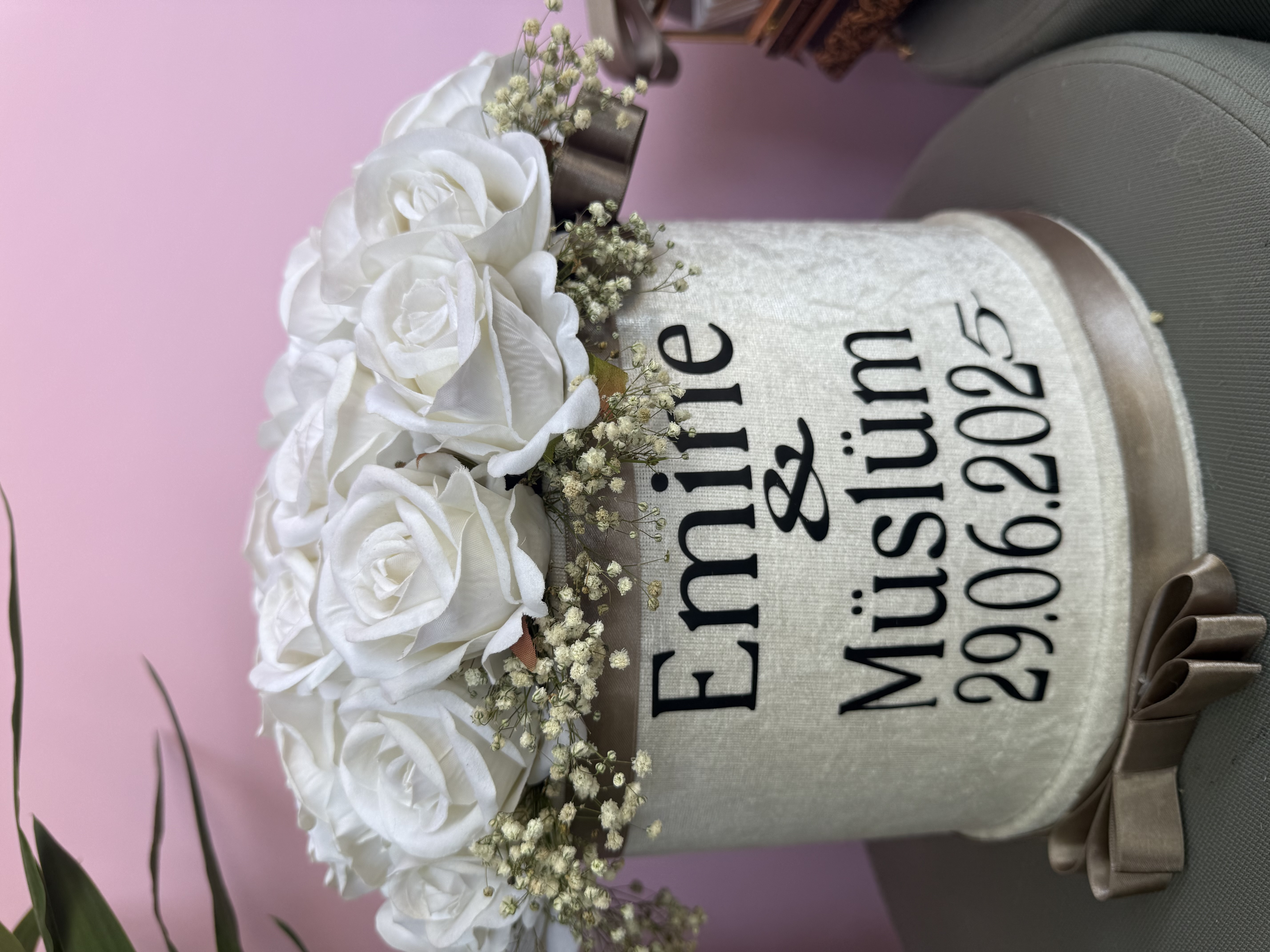 Kadife kutu kadife gül & cam sandık çikolata