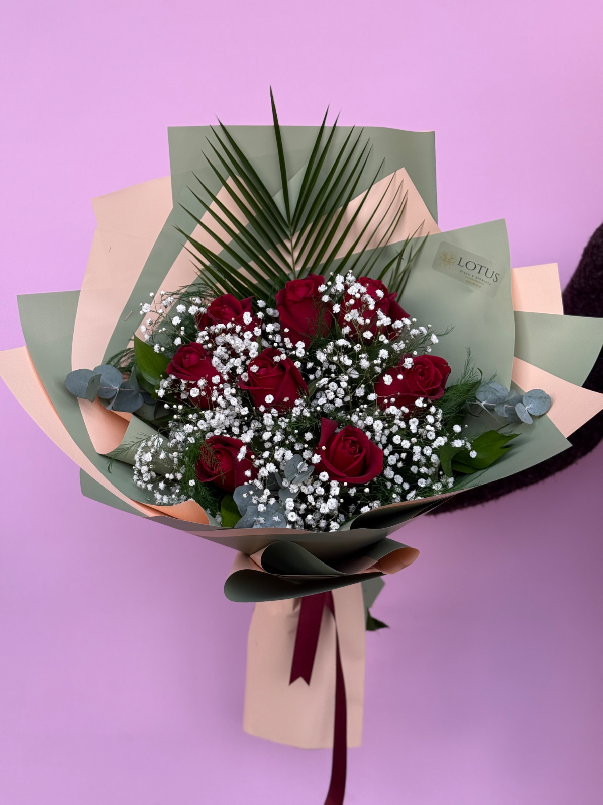 8’li kırmızı gül buketi