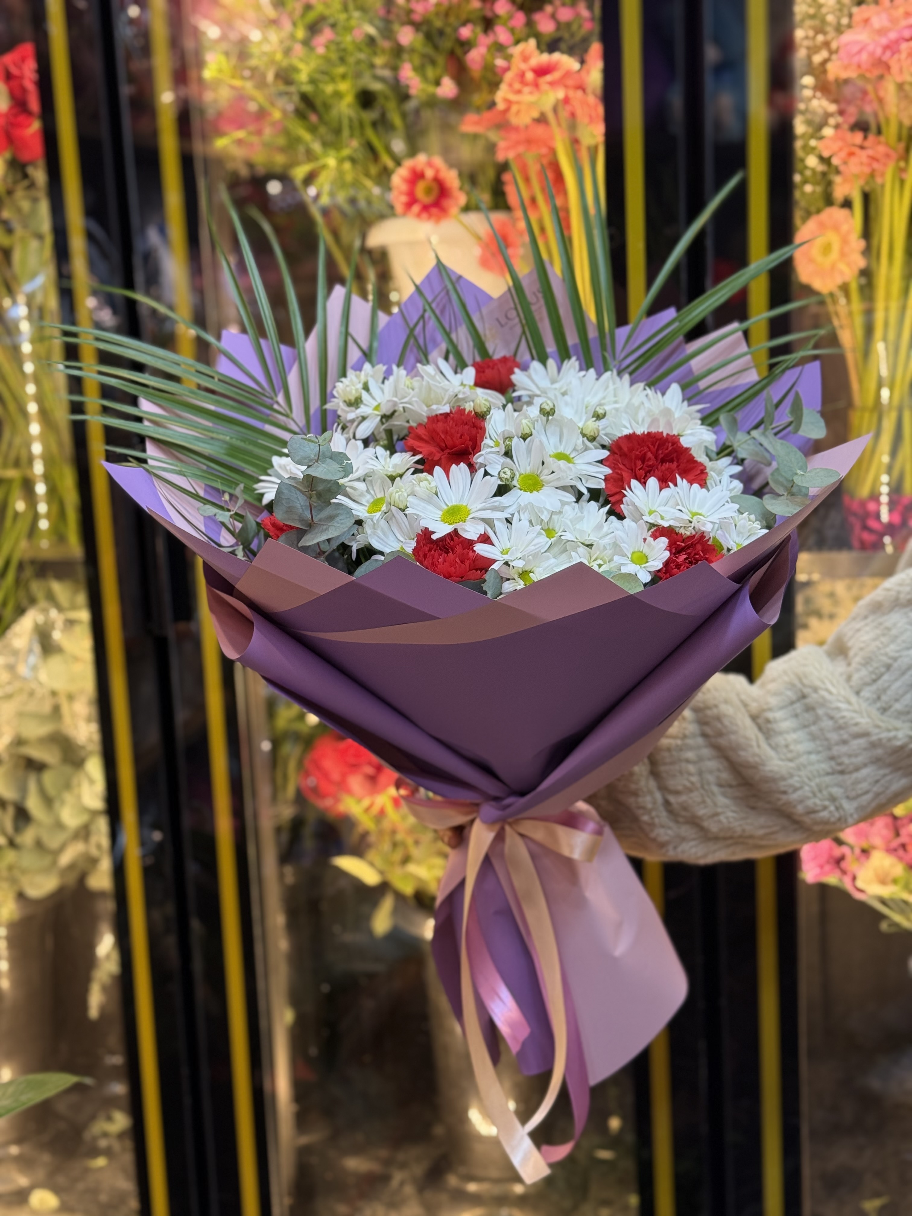 Karanfil papatya buketi