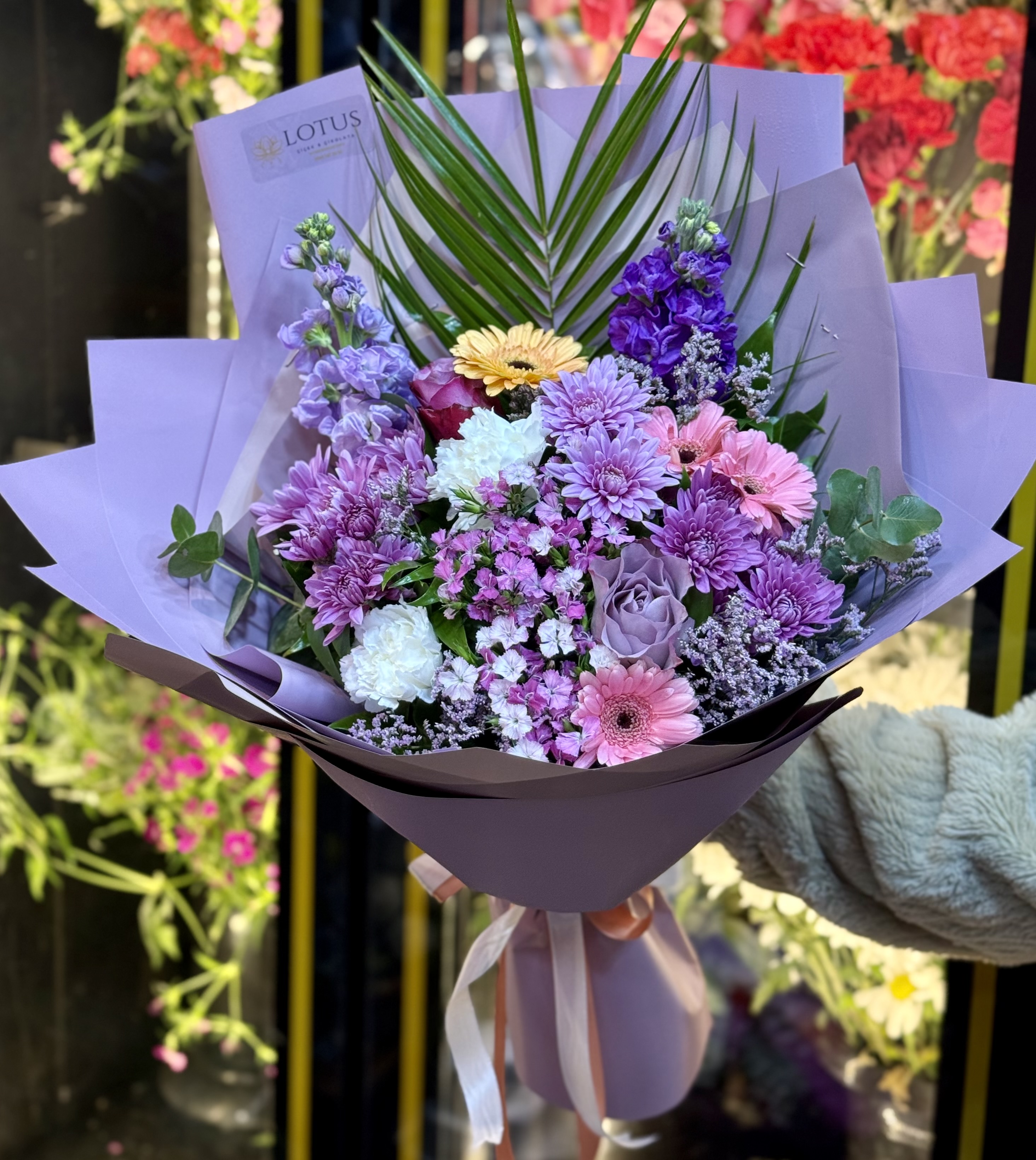 Karışık mor renk  buket