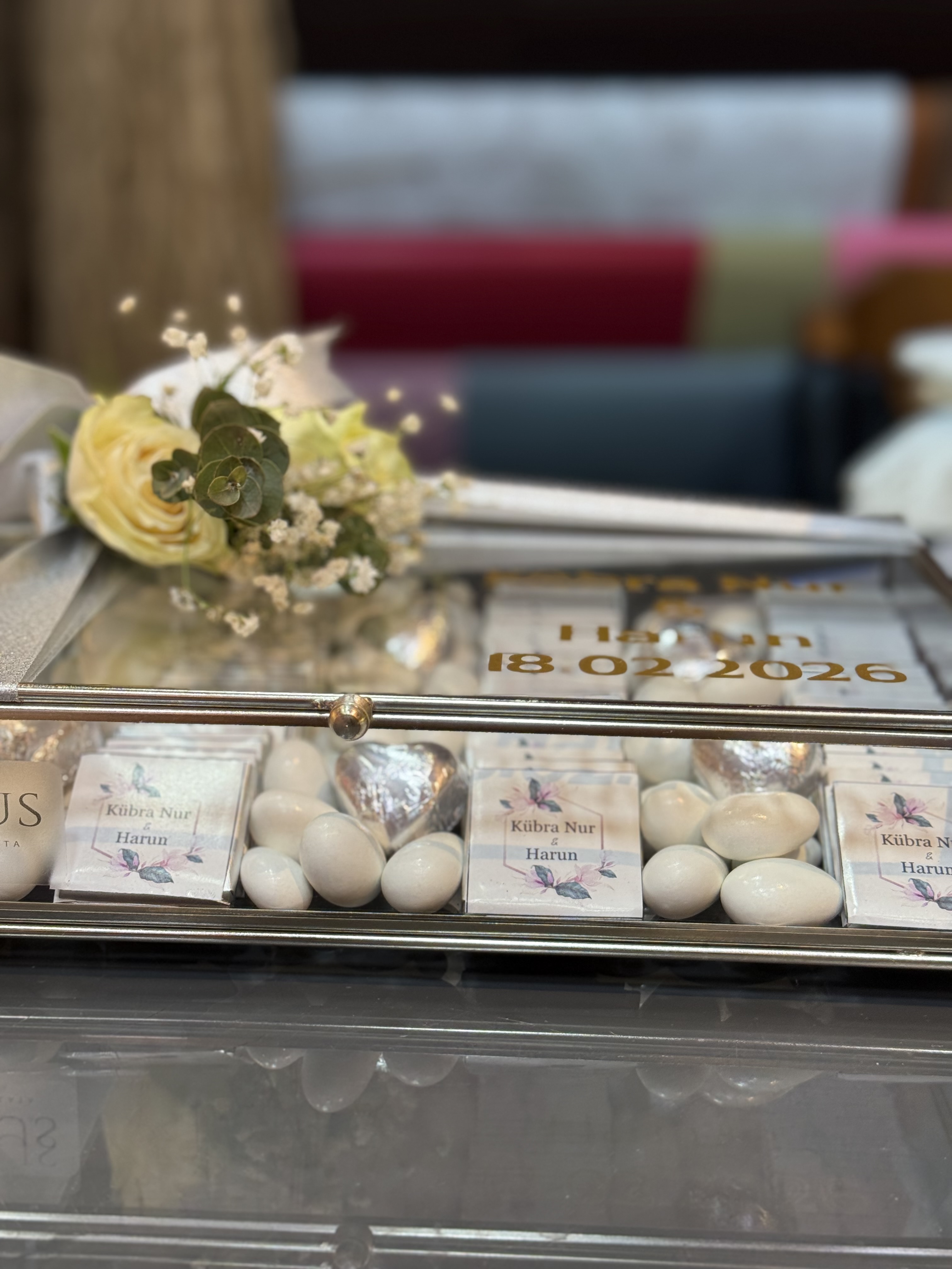 41 beyaz ithal canlı kız isteme seti