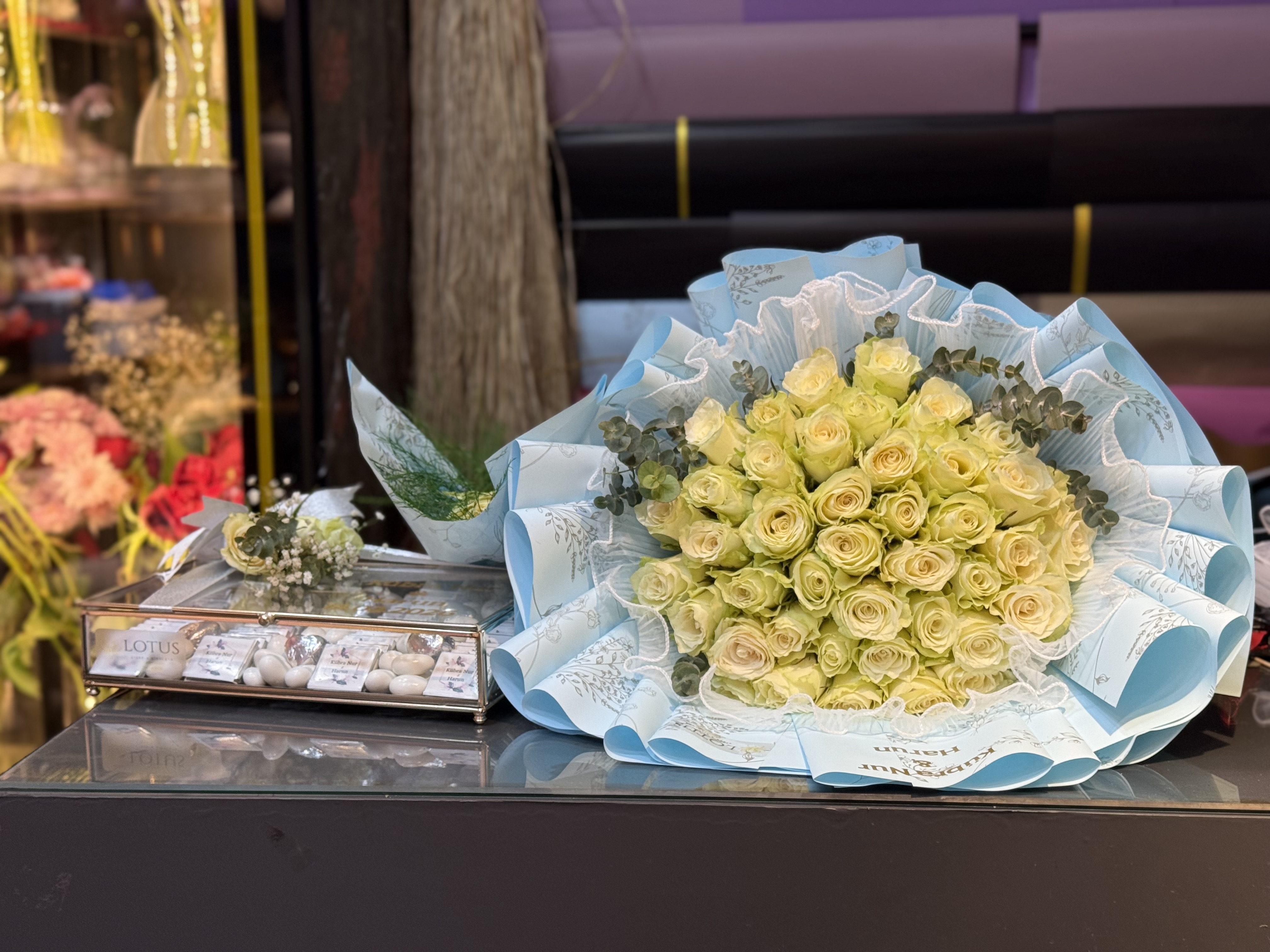 41 beyaz ithal canlı kız isteme seti